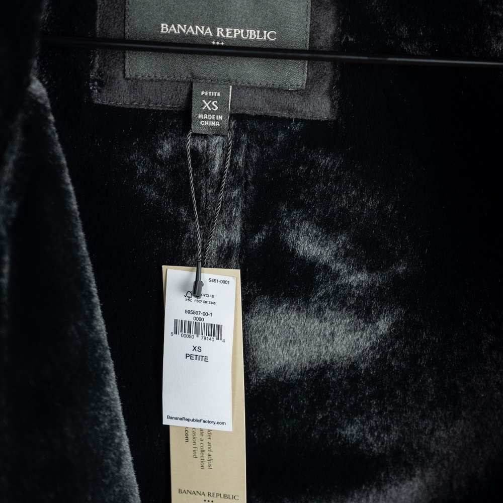 Banana Republic Cropped Faux Suede and Faux Fur Jacket NWT - Picture 4 of 4